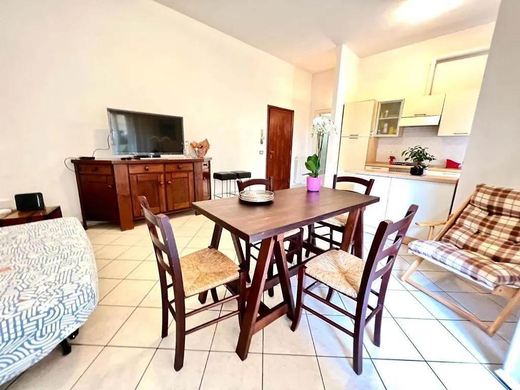 Viareggio On The Beach - Apartment